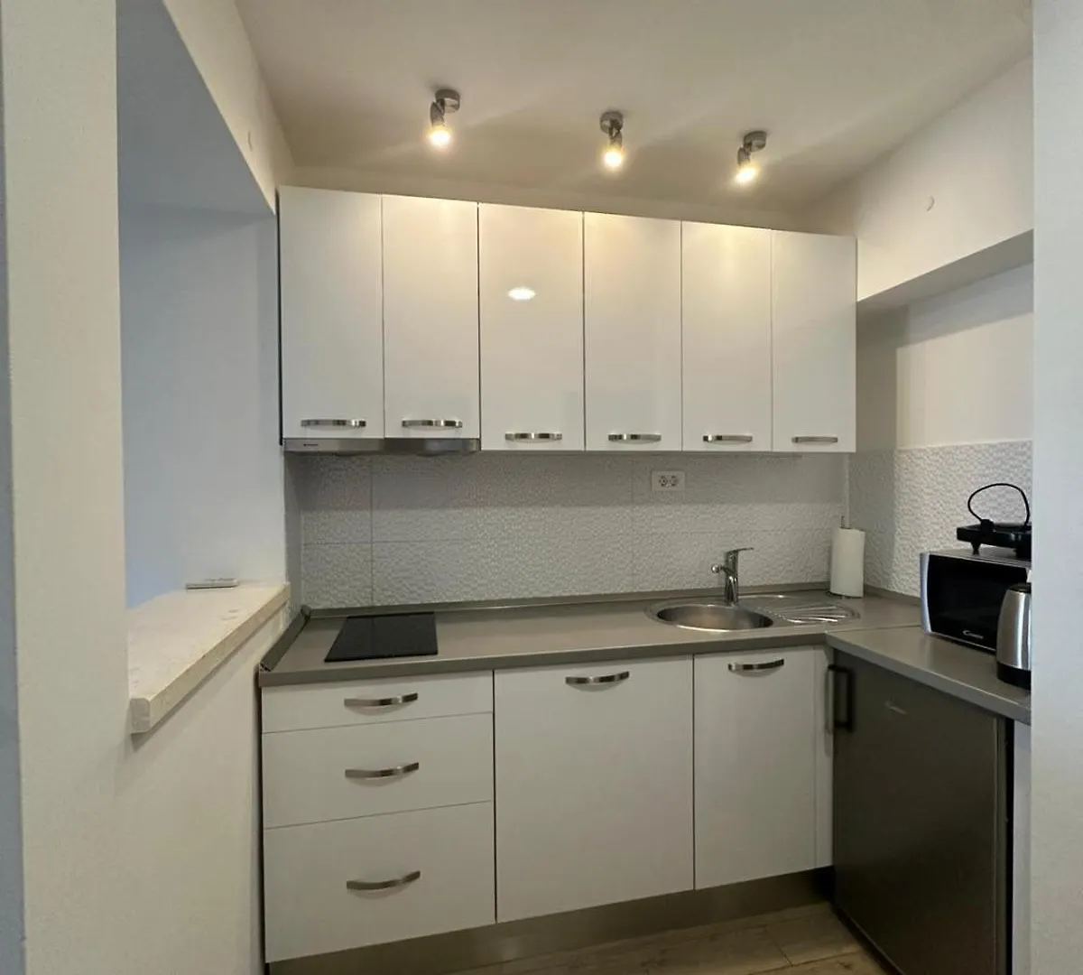 Wonderful Apartment Near City Center And Sea Split