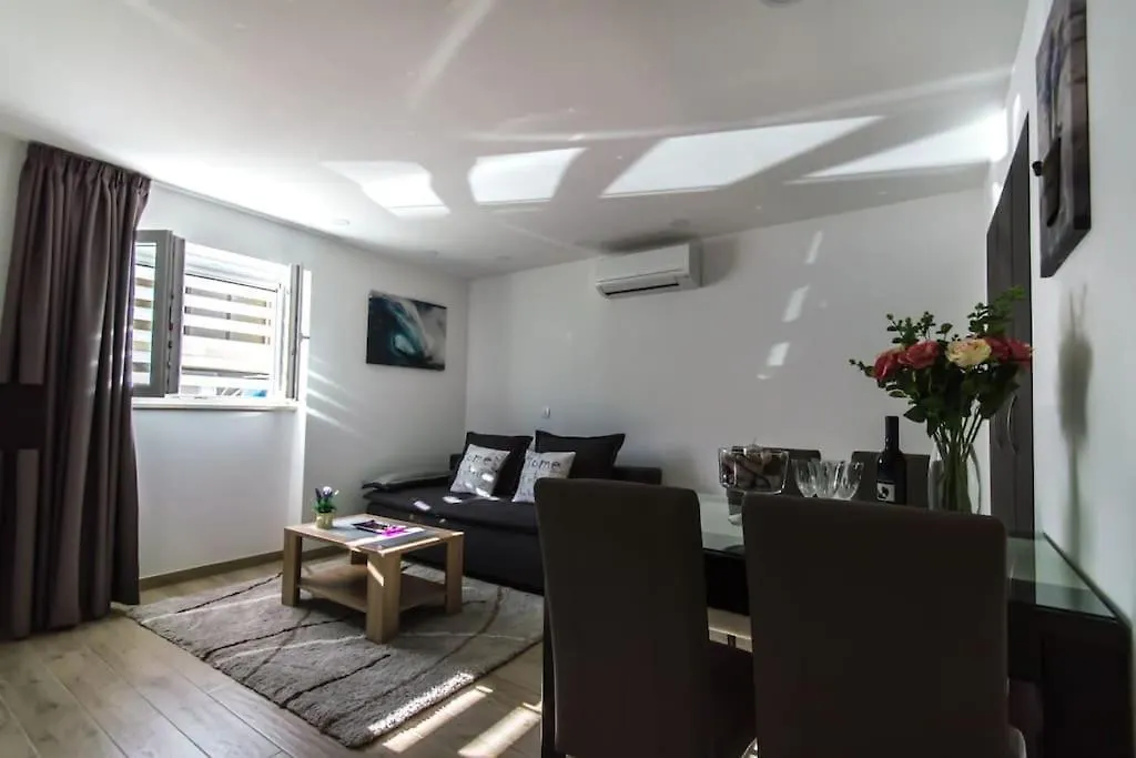 Wonderful Apartment Near City Center And Sea Split Croatia